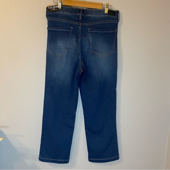 Nicole Miller Flex Denim Jeans. NWT. Size 14. High rise,kick boot. - Picture 2 of 11